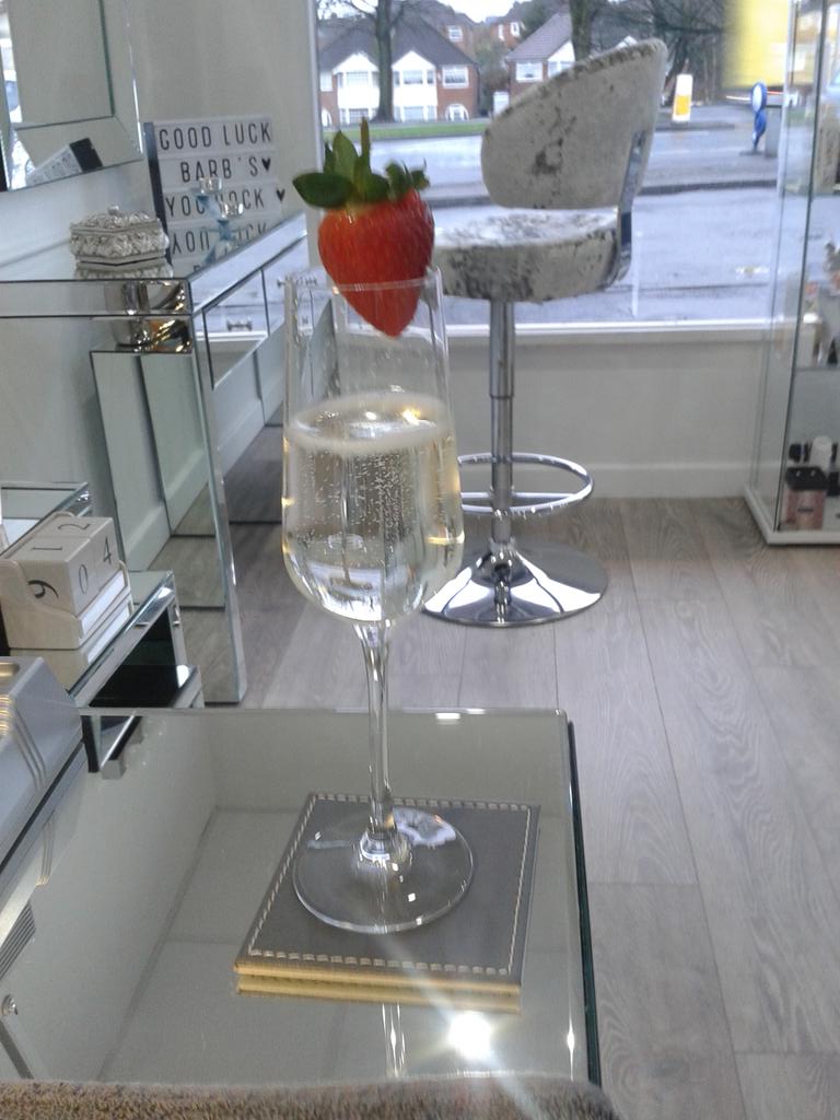 Beautiquebury's tweet photo. One of our clients enjoying a glass of prosecco whilst having her nails done #pamper #whynot https://t.co/hAgrKXvGc3