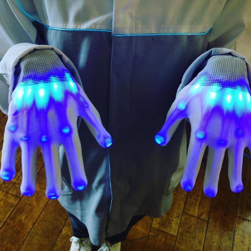 YourOldChina's tweet image. Testing out our robots &apos;kill mode&apos; #stuckplay #robotadventures