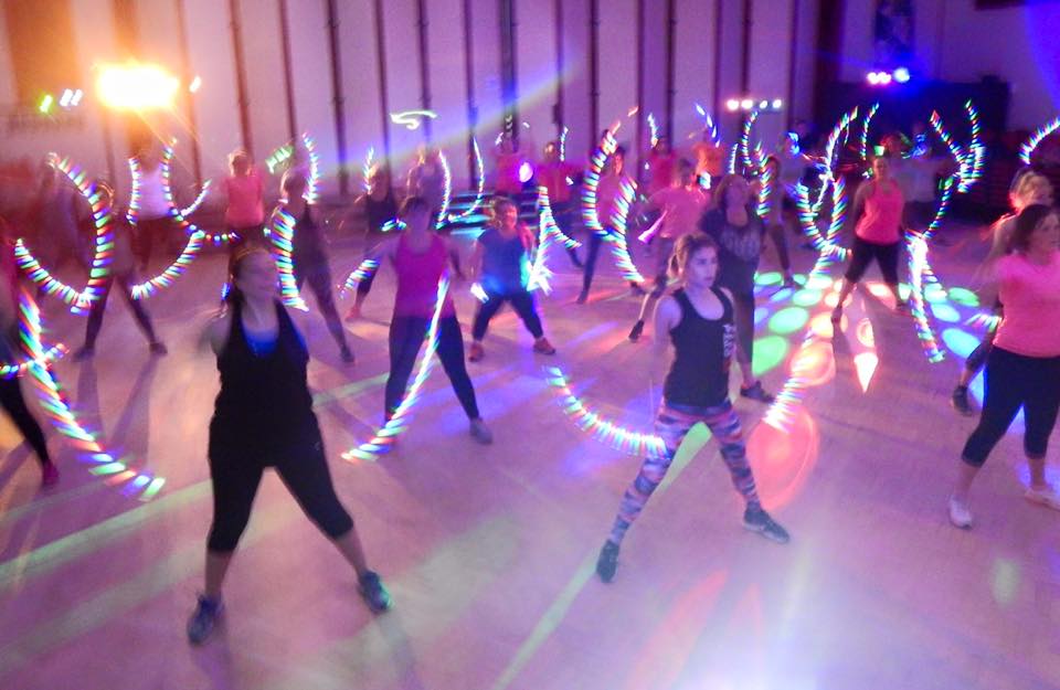 clubbercise's tweet photo. Check out our Clubbers at instructor Helen Harper's class! #ToningTuesday #GetGlowing https://t.co/63gvxCuniO
