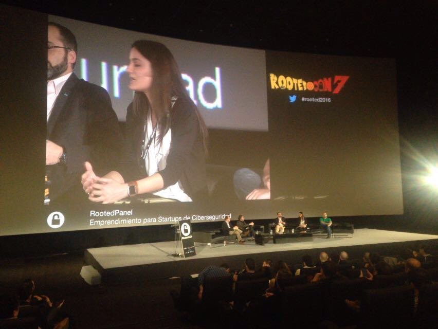 mmartinez's tweet photo. Gracias @RoPillado @atarasco #FernandoVega #JuanAGBule por el panel emprendimiento #ciberseguridad en #rootedcon2016 https://t.co/LTG90IkaTr