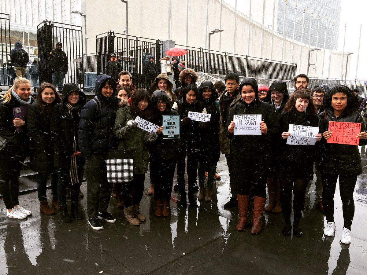 trinabeau_'s tweet photo. #SUNYwalkout #freezetuition #irrationaltuition #standwithstudents https://t.co/LvPMjO32UA