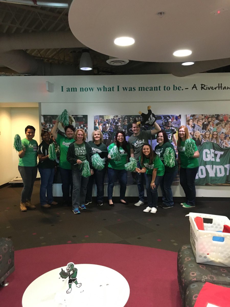 Team Admissions and Recruitment and Scholarships representing NSU RiverHawk Spirit! #GreenOut <a href="/NSURowdyCrowd/">NSU Rowdy Crowd</a>