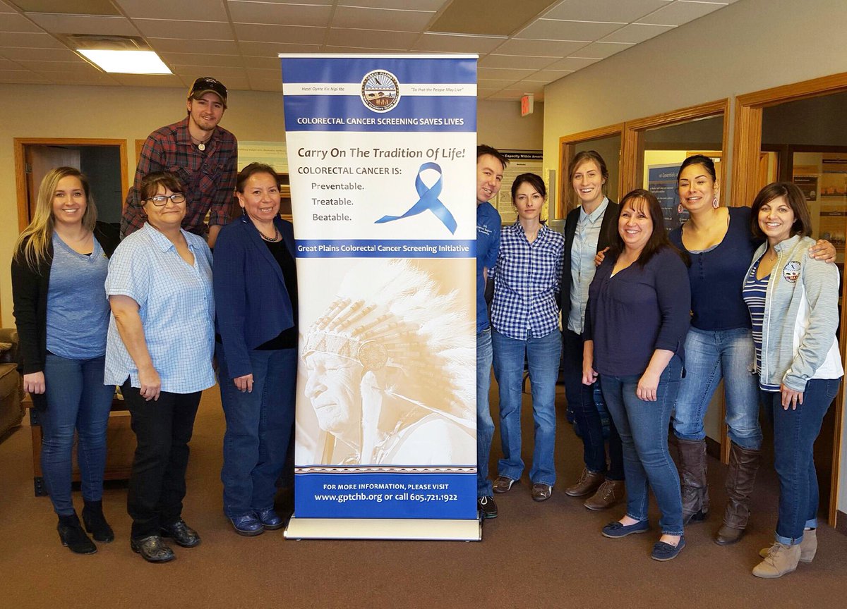 keeendraroland's tweet photo. @GPTCHB staff wearing blue #StopCRC #DressInBlueDay. Colon cancer is Prevantable, Treatable, and Beatable. https://t.co/voly1HCV56