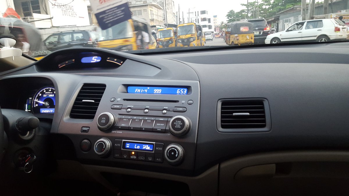 Osi_Suave's tweet photo. Uber cabs are cheaper, safer and more comfortable than regular Taxis. Request an Uber today.
#UberWeekWithOsi https://t.co/U2H921ILg4