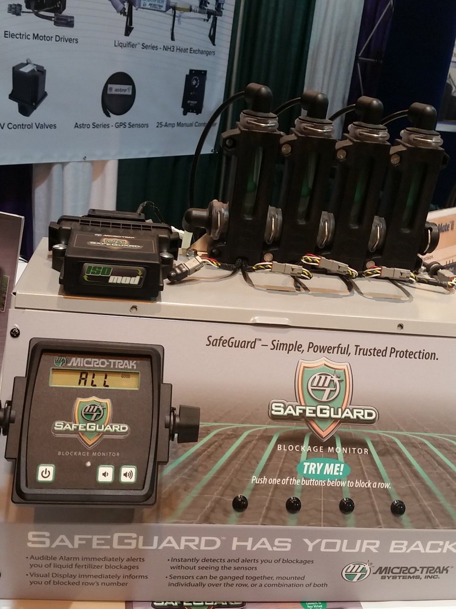 NickElliott_IA's tweet image. @DISTek #isobus in action at the #microtrac booth! #commodityclassic