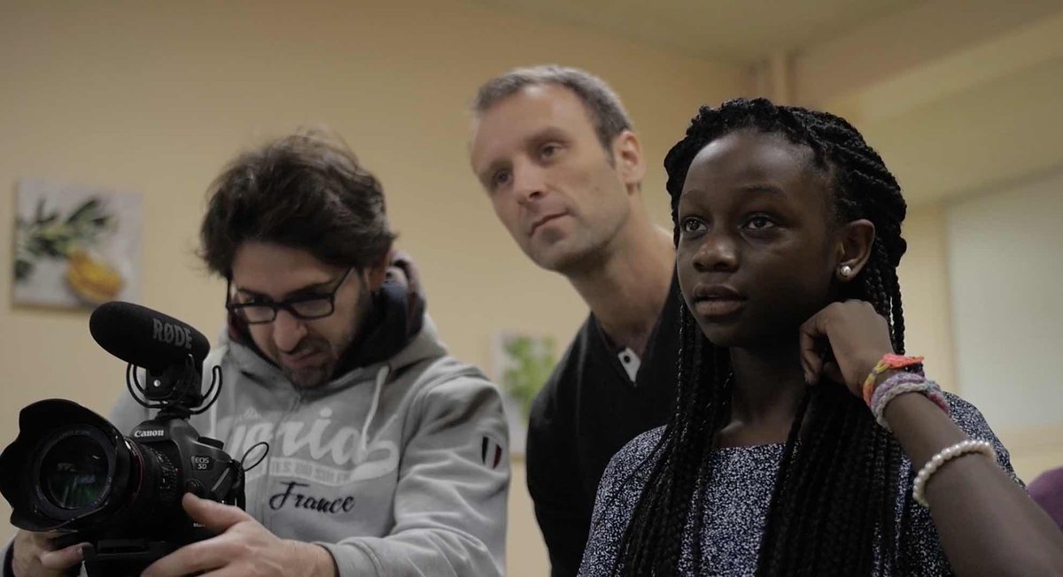 mariannerigaux's tweet photo. Belle initiative de @spiceemedia et @ThomasSotto pour introduire du #senscritique à l'école https://t.co/aaFhSmh80L https://t.co/7OGOAFS95N