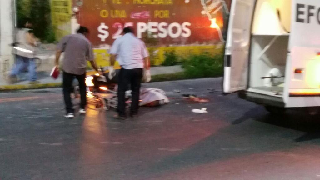 JD_ehuan's tweet photo. A disposición del MP conductor de camión por accidente en Av. López Portillo donde perdió la vida un motociclista. https://t.co/WWQkQiPk8H
