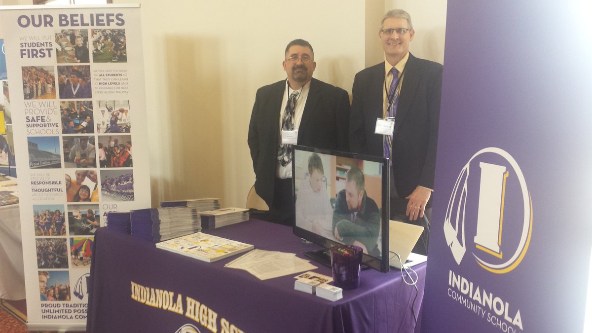 At ISU Career Fair, spreading the good news about Indianola CSD