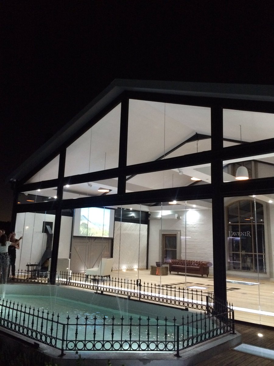 HouseGardenSA's tweet image. The official opening of the stylish lounge and VIP tasting room @LAvenirWines