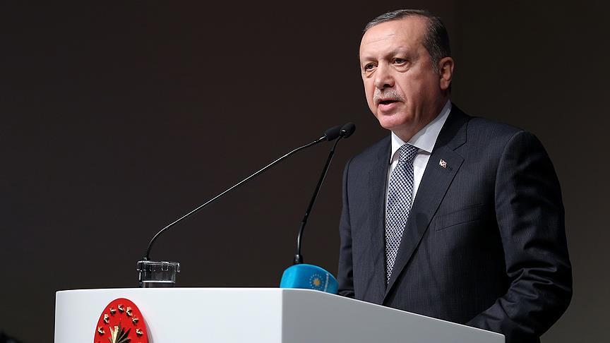 trthaber's tweet photo. Cumhurbaşkanı Erdoğan: 'Suriye'nin kuzeyinde bir şehir kuralım'

Haber Detay: https://t.co/1cTAOnpeOB https://t.co/wdH8KejUgI