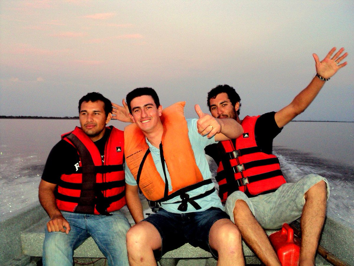 la llegada con amigos a los esteros del Ibera es lo + .... llegar explorar los montes y lagunas Naturaleza