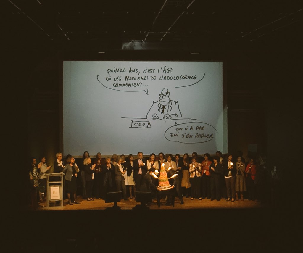 ChloeBroguet's tweet photo. Clap de fin #InterL16 belle célébration des 15 ans! Bravo @InterElles @CatLadousse https://t.co/kIxb2nNs0D