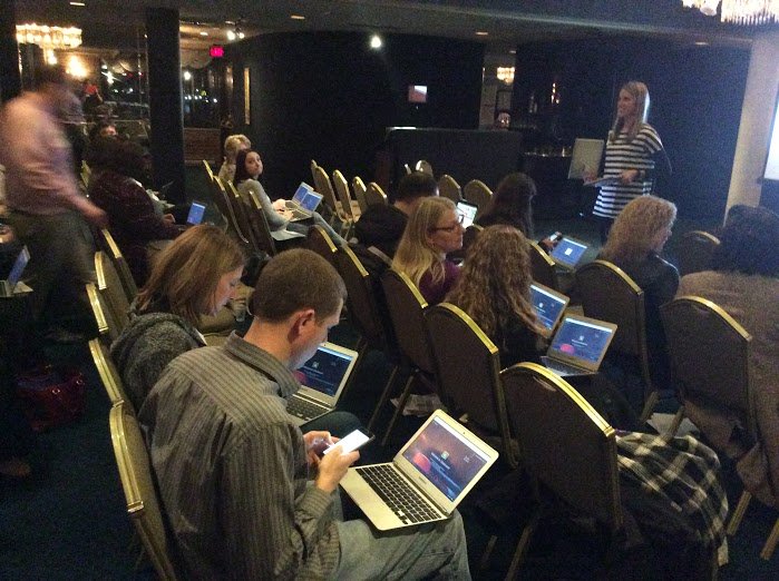 IASD_TECH_IDEAL's tweet photo. Love watching Google Classroom guru @kaylastewart99 sharing her knowledge & energy. ty @isenbergs #techworking16 https://t.co/GG577BqBfj