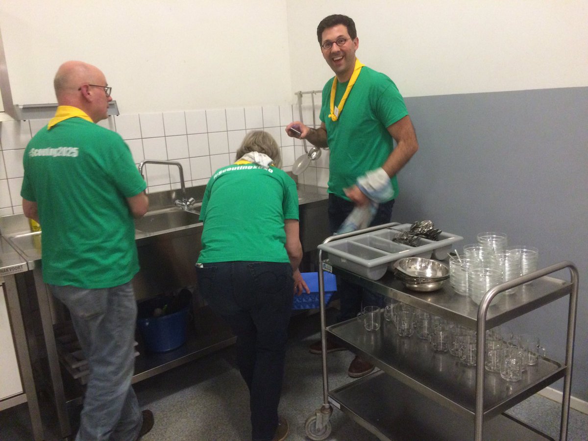 Laituz's tweet photo. De organisatie van #scouting2025 is nog harder aan het werk dan de deelnemers! https://t.co/3jQ6X1KGNC