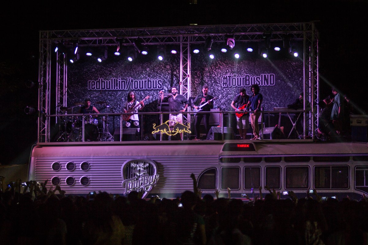 thaikudambridge's tweet photo. Some amazing gig pictures from #tourbusIND at #SRM university! Wat an #epicgig ! #bethebridge #chennai #awesomeness https://t.co/Sg06iPuONn