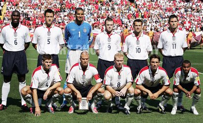 TheHeadtoHead's tweet photo. Better XI?

RT for Italy 06
LIKE for England 04

Buy these shirts now from @classicshirts! https://t.co/txsGBLRDbm https://t.co/EZfHAMEYQG