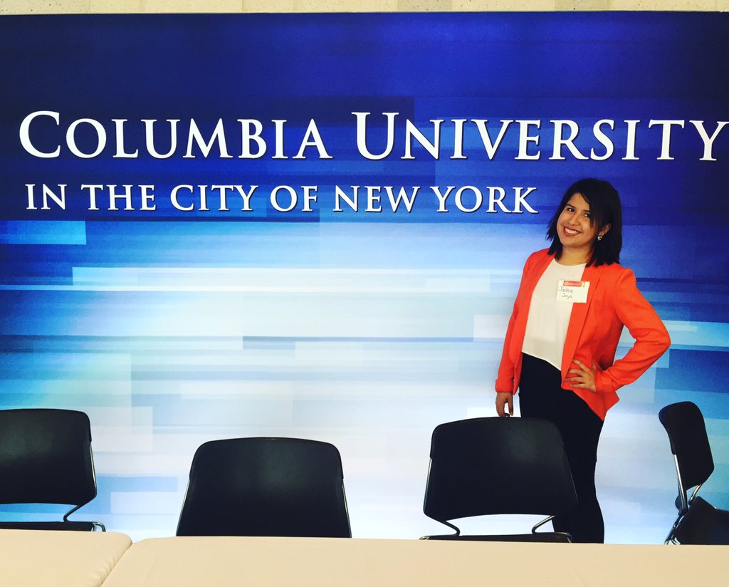 Jackiesafari's tweet image. Career fair time! #gettingajob