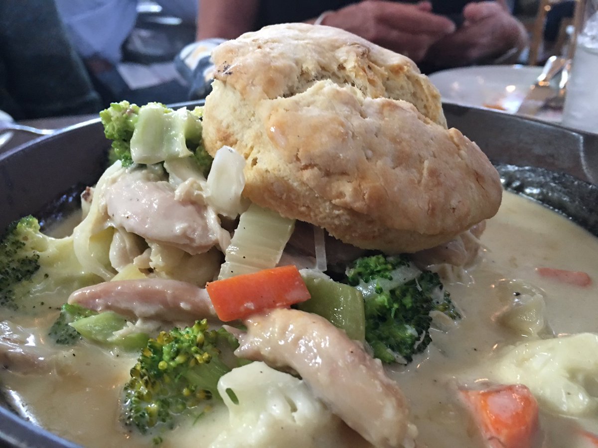 guthrie_center's tweet image. A day with our friends from Stavanger, Norway visiting and eating at Underbelly #everychild @SBISD @UnderbellyHOU