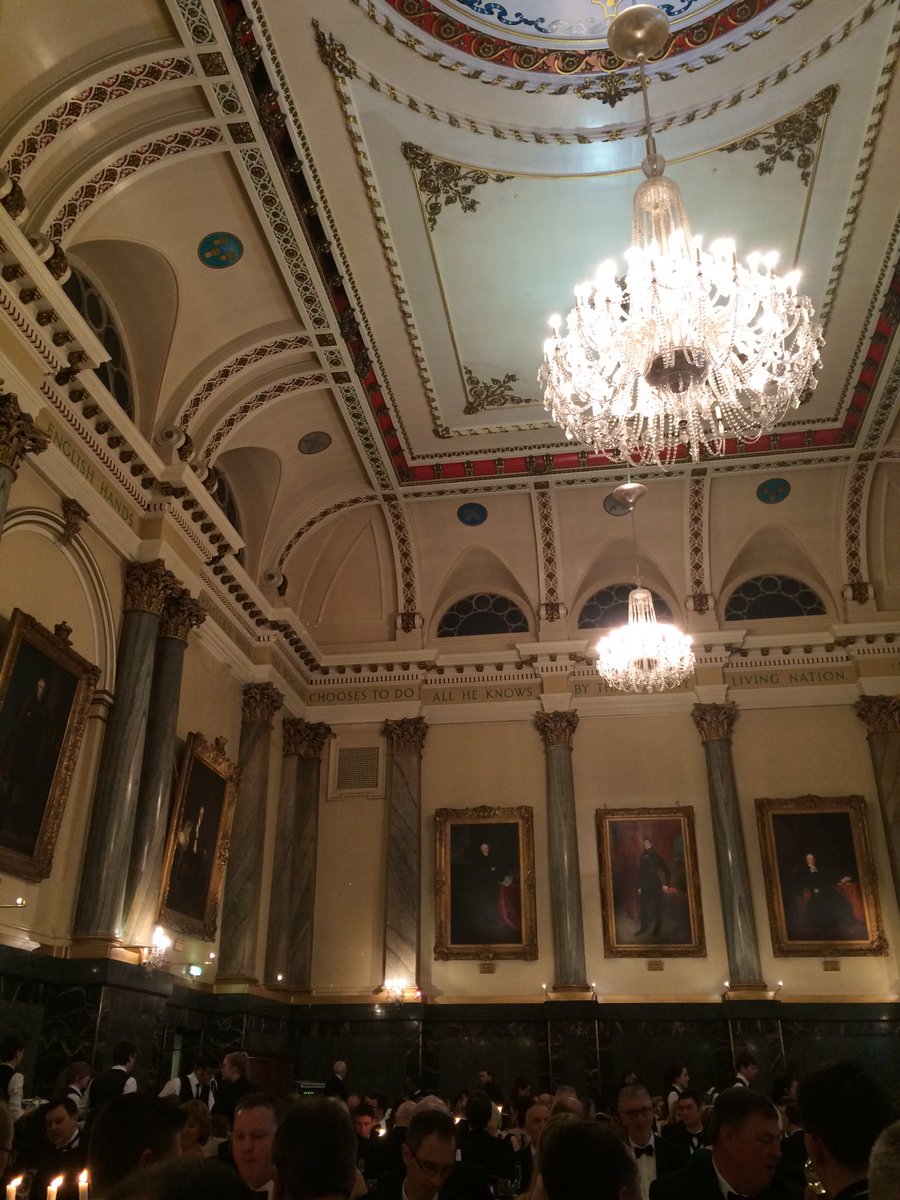 lee_wilkinson2's tweet photo. Not a bad place to eat dinner #SDCAS https://t.co/FeTQxpzaHF