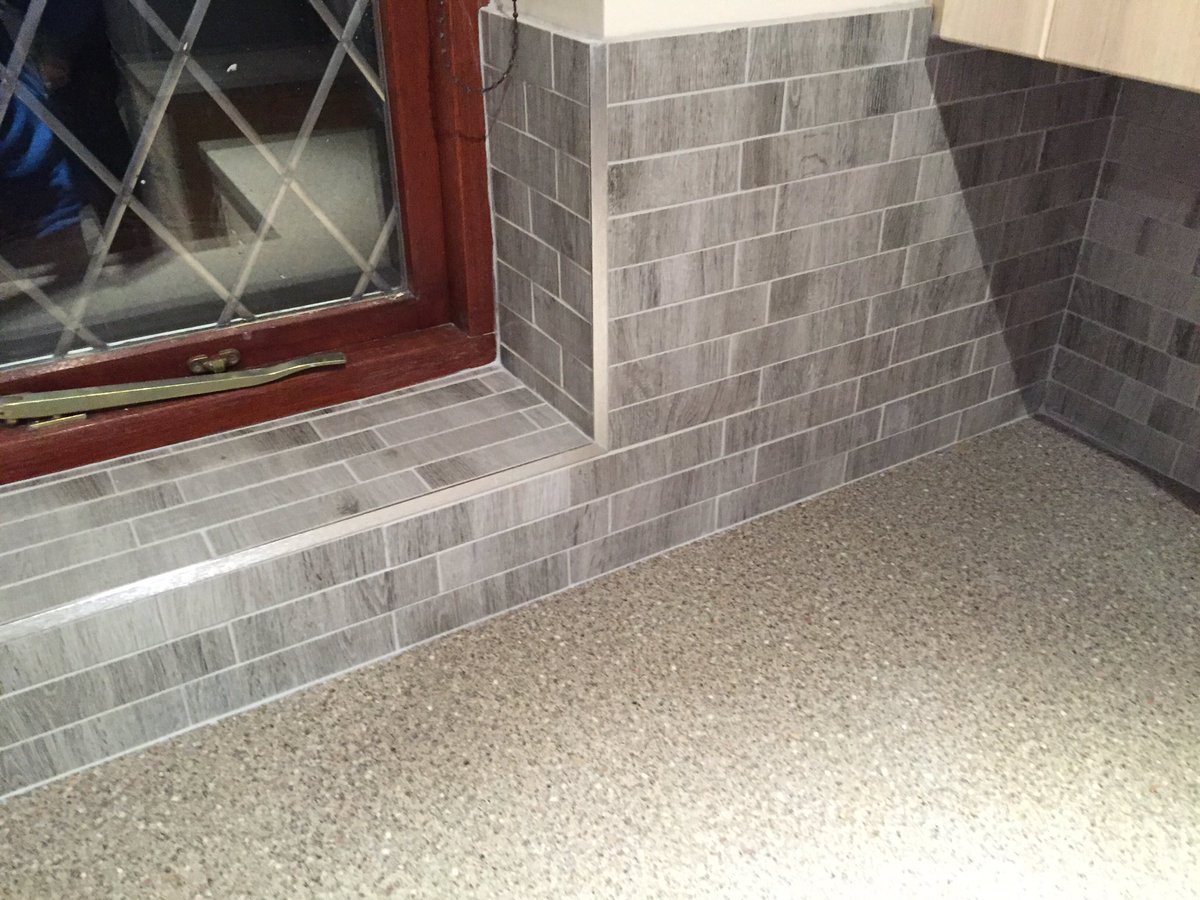 Porceramic's tweet photo. Custom kitchen splash completed this week you won't find another with these tiles!!! https://t.co/7PPhAOJZW3