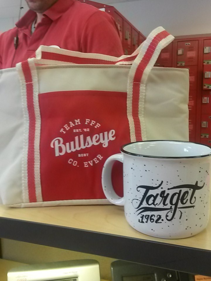 BrookeHRTM's tweet photo. New fun stuff for the Bullseye shop to give out for team recognition! https://t.co/krMzhoBlUZ