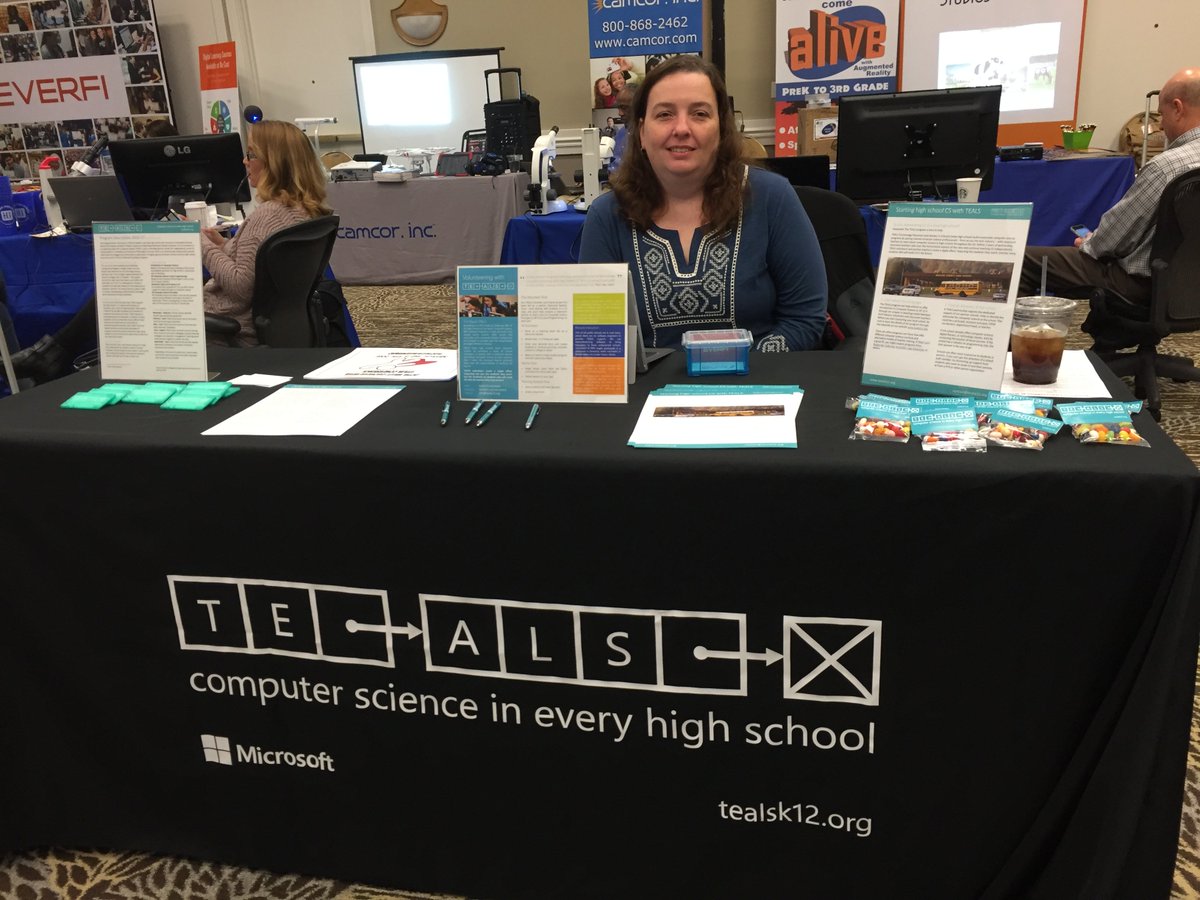 WestGeorgiaRESA's tweet photo. 2016 STEM Conference @WestGeorgiaRESA @DrKTThompson @rachelmspates #WGARESASTEM #2016stemsuperhero https://t.co/eluUH5iIjI