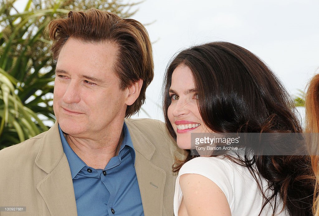 priscaradojews1's tweet photo. julia ormond with bill pullman https://t.co/nftMVCDcsr