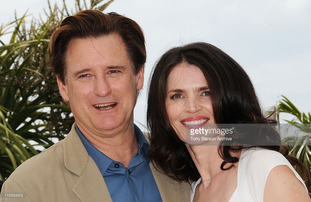 priscaradojews1's tweet photo. julia ormond with bill pullman https://t.co/nftMVCDcsr