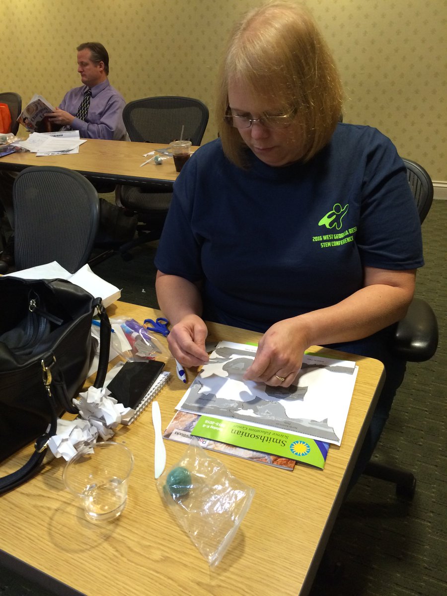 WestGeorgiaRESA's tweet photo. 2016 STEM Conference @WestGeorgiaRESA @DrKTThompson @rachelmspates #WGARESASTEM #2016stemsuperhero https://t.co/eZpQtQgM8j