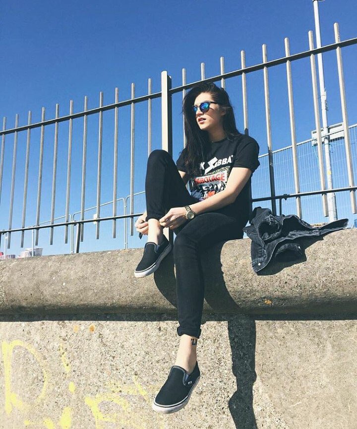 PARISA UPDATES tweet media