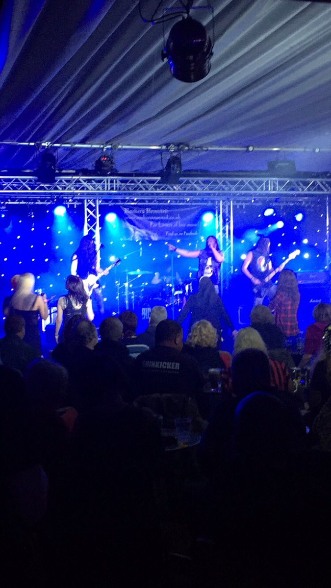 RReunited's tweet photo. Our boys @Bigfootukrock!! We love these crazy guys! So much energy #rock @Pontins #southport 🎸🤘🏼😝 https://t.co/MfO3ZZLhWO