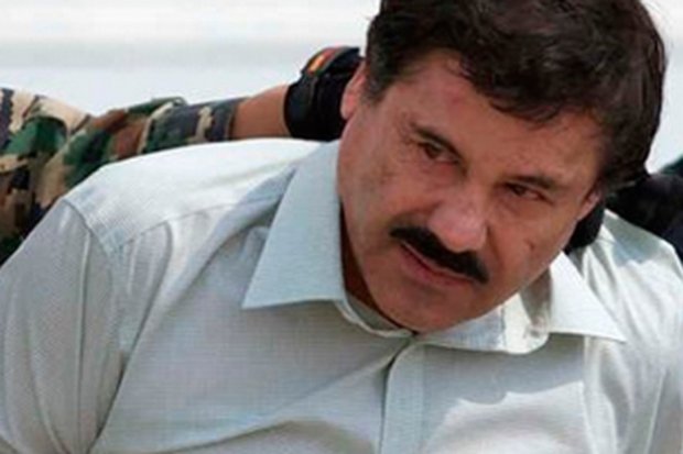 lacuarta's tweet photo. ¡En sus narices! El "Chapo" visitó EE.UU. en la clandestinidad https://t.co/SlBT0Jmr6i https://t.co/qmlLcjqprM