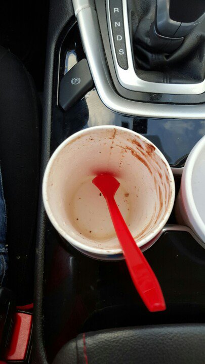Scrappmusiq's tweet photo. This turtle blizzard I just had from Dairy Queen blessed my soul... #DairyQueen #Blizzard #TurtleCandy https://t.co/jE1WxqsCsp