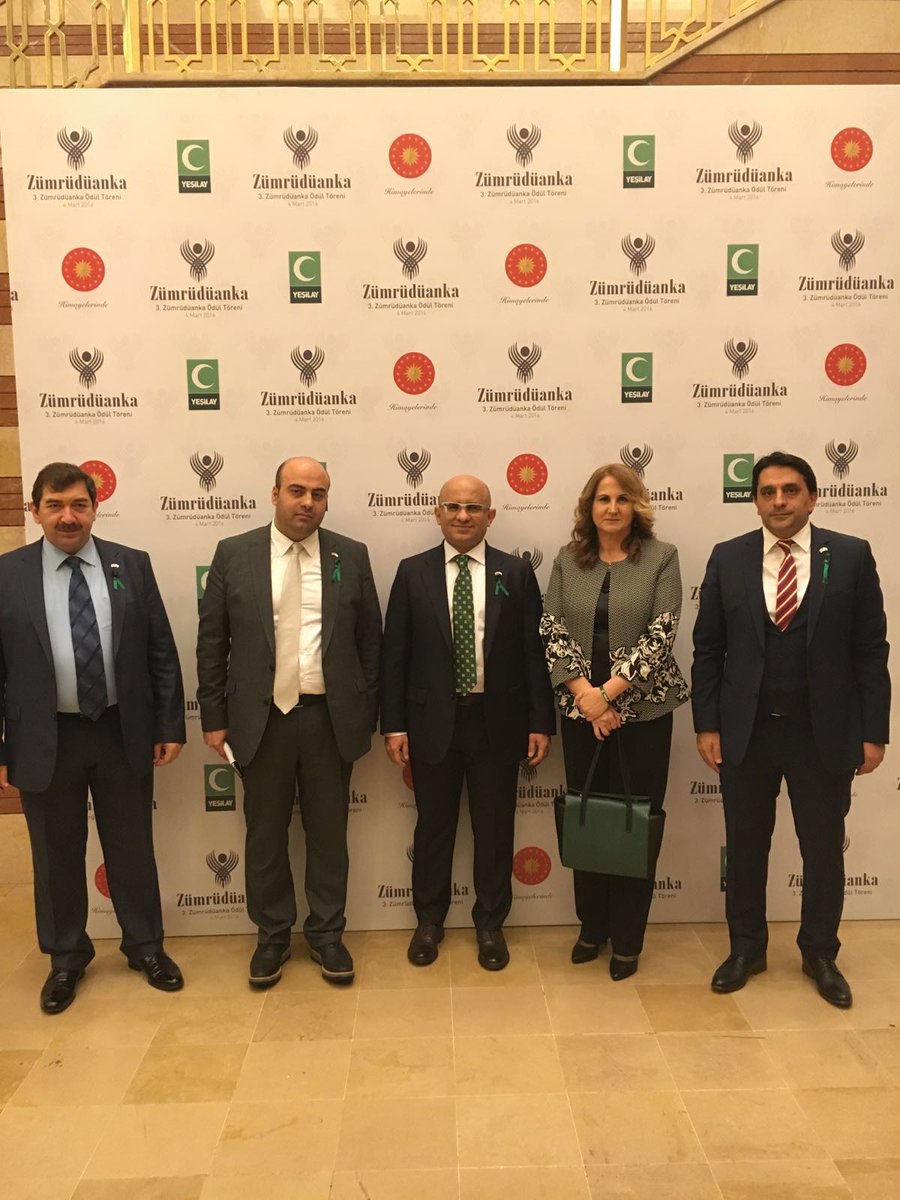 1) Yeşilay Zümrüdüanka ödül töreninden kareler #iyikibayrampaşayeşilayvar