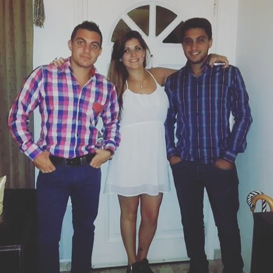 nausoldavini's tweet photo. Feliz día hermanos mios #Soldavini® orgulloso de ustedes doctores, no me falten nunca 😁💗 https://t.co/y2OxpU1m2V