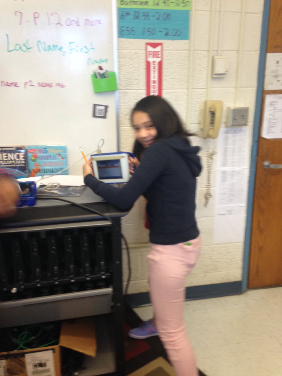 gobble4101's tweet photo. #distancetimegraphs #awesomesciencecoach #msmsscience https://t.co/a75Ni0jMvM