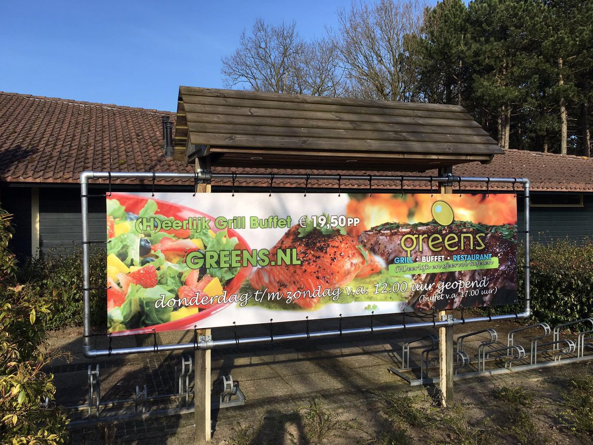 Nog geen plannen voor het weekend? Ga eens uit eten bij <a href="/restgreens/">Restaurant Greens</a> Gelegen bij het park, lekker dichtbij!