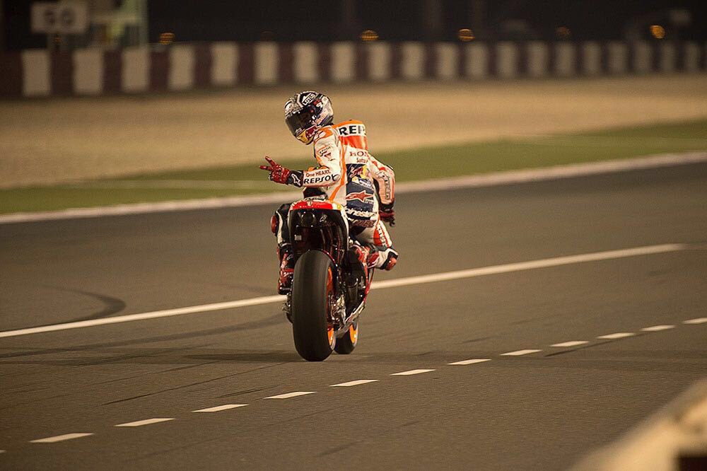 marcmarquez93's tweet photo. Contento con las sensaciones del último test! Gracias equipo!😉
Happy with the feelings of the last test! #QatarTest https://t.co/Q0A5yZgugM