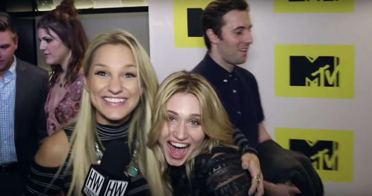 CabelloShark2's tweet image. Tengo otra razón para amarte @Chelsea_Briggs :) Mis amores #Karmyarmy
#FakingItReturnsMarch15