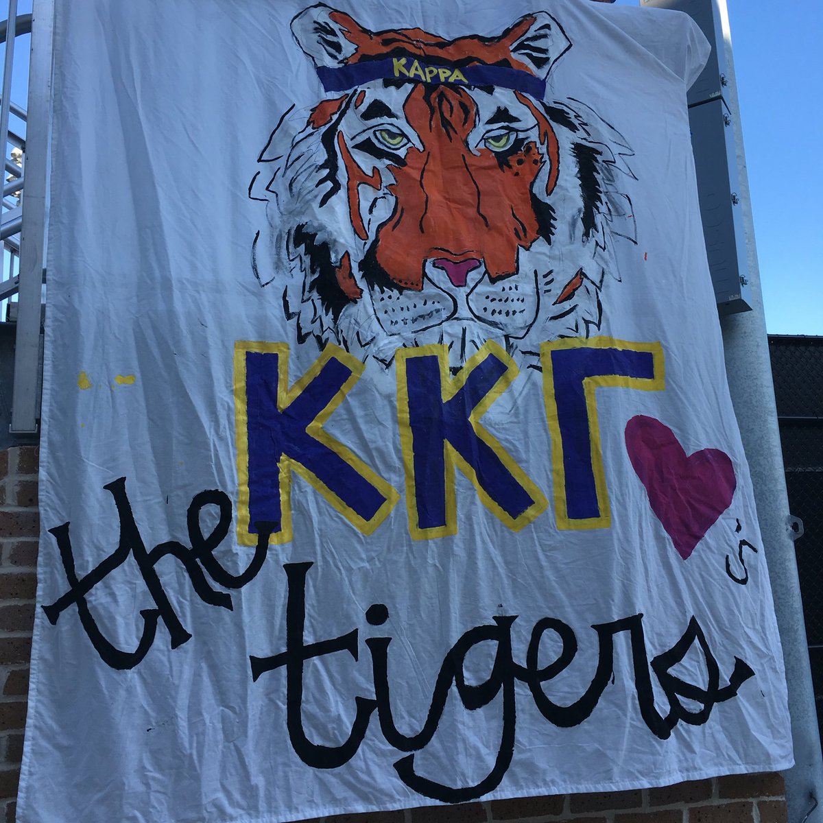 Thanks <a href="/LSUKKG/">LSU KKG</a> for an awesome banner! Join Kappa in supporting our team at 5:30 to watch the Tigers vs <a href="/GatorsMTN/">Gators Men's Tennis</a>