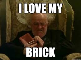 AmosnMerlymoo's tweet photo. @TheLastLeg you've broken the Web again so here's my contribution #brickingitforcanada https://t.co/jIdskFP5nH