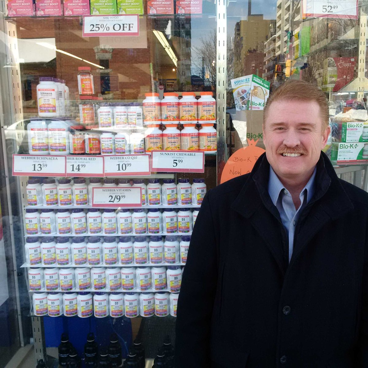 sensmegafan's tweet photo. Don't I look happy at the Whitecross Dispensary ?? @webbernaturals check out the wonderful window display https://t.co/2duYZnyzbJ