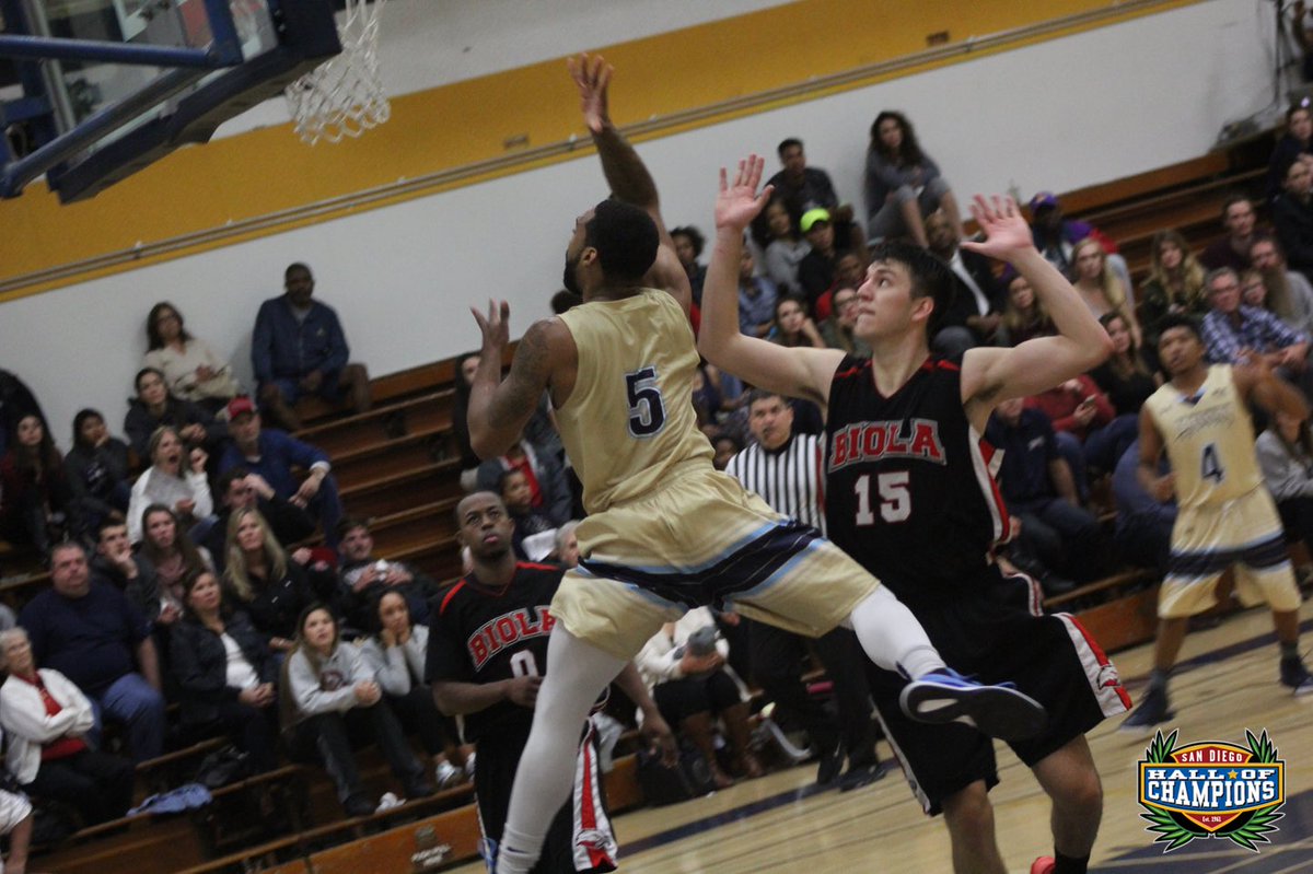 SDSportsAssn's tweet photo. Starting off our list of 2016 February #StarsoftheMonth is Dalante Dunklin of San Diego Christian.ππ #sdhoc https://t.co/N9ta9ZmTWp