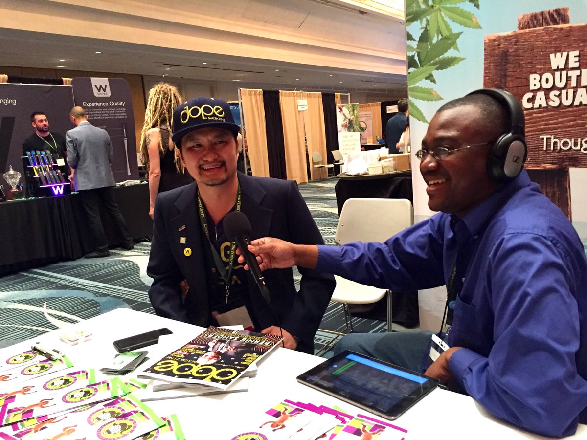 MJICRadio's tweet photo. Hanging out with David Tran! #DopeMagazine #TCML #MJICRadio #MJICMedia #CCBExpo #DavidTran #HeIsDOPE https://t.co/JNNw0RLFJc