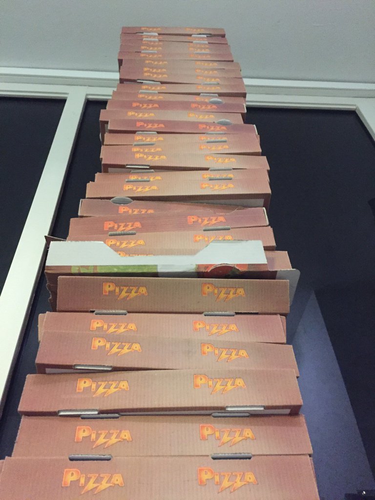 coding_night's tweet image. #pizzatower of today’s #HackFrankfurt  session 😁😁😁😁 #pizza