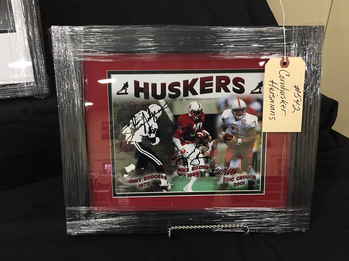 CalvarySchoolKC's tweet photo. Calvary auction Sat. March 5, 6-11. Come bid on this Husker Heisman autographed picture. #Huskers #KansasCity https://t.co/zVSgNYlT9k