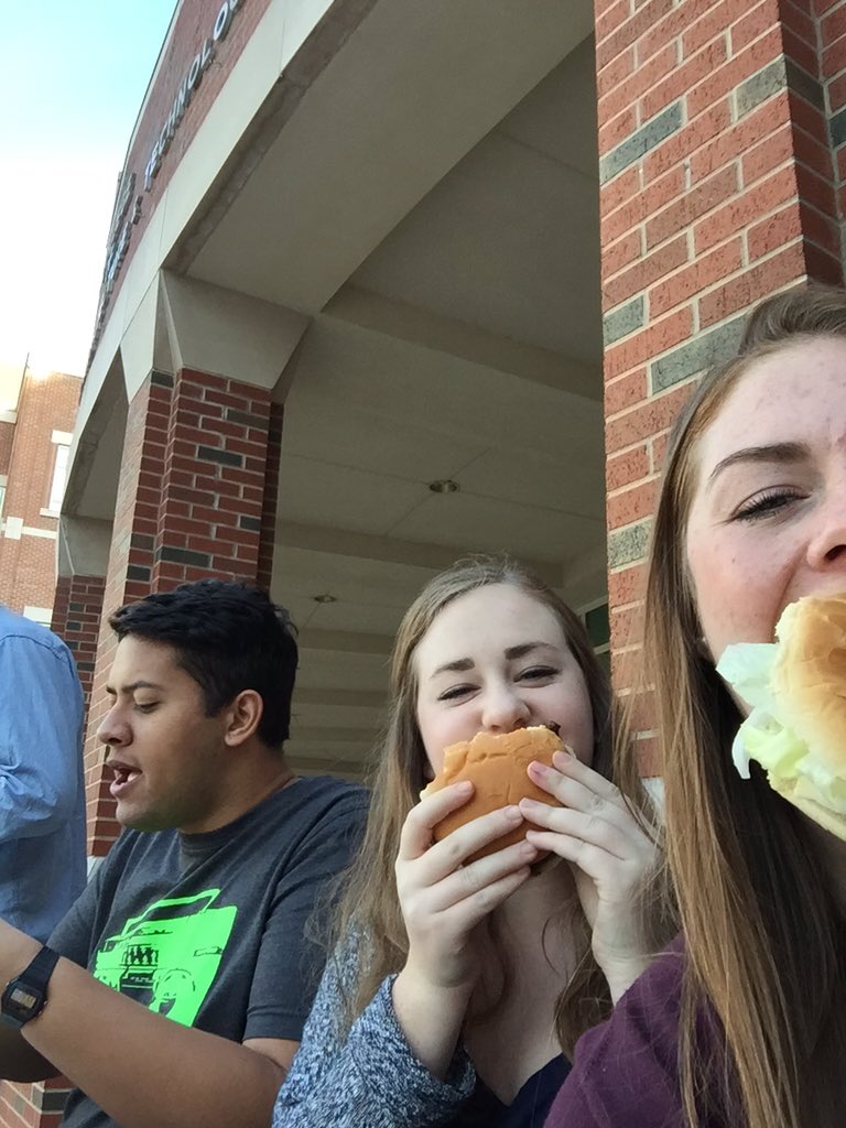 emilydeltaylor's tweet photo. Last #CEATWeek event is happening right now on Phillips66 Plaza! @OSU_CEATStuCo https://t.co/rFoD2B9Z4W