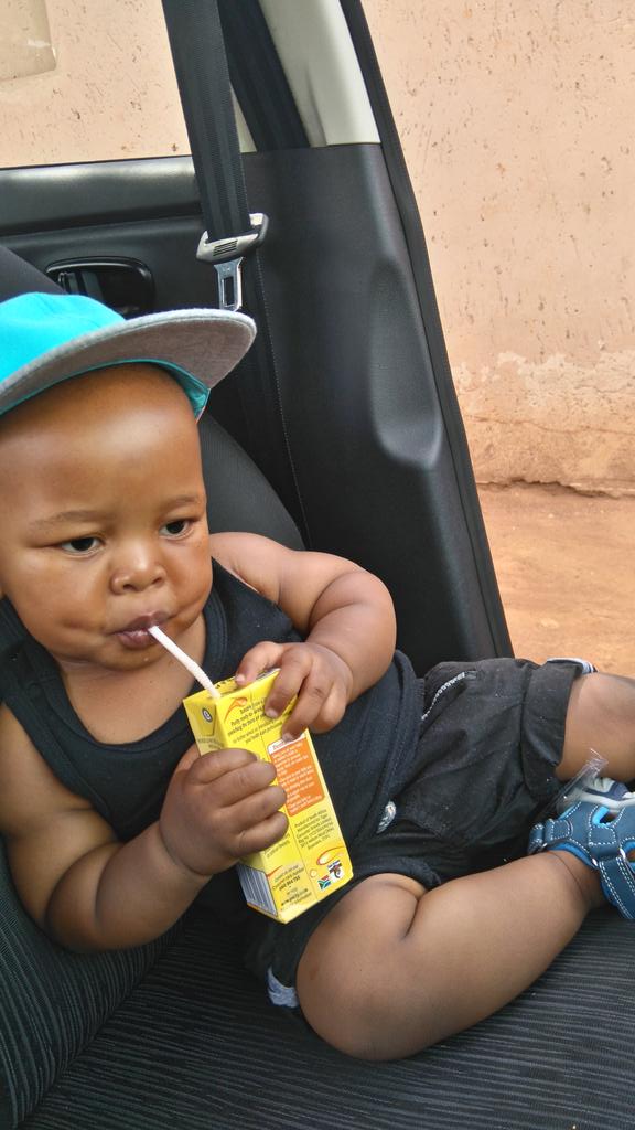 qoakot's tweet photo. Vote for our son Owami Linda 1730 @Ackermans_SA baby of the year 2016 competition. : https://t.co/lS4WXmEUyj;size=s https://t.co/GAacVMoQQj
