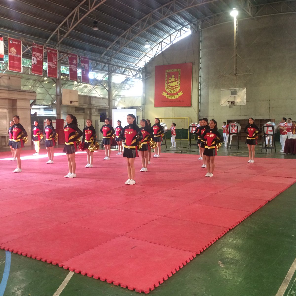 uapjmc's tweet photo. Now happening: PEP Rally from our very own UA&amp;P Firestarters and Wildfire! #CampusDay https://t.co/hYhxIZiw9y