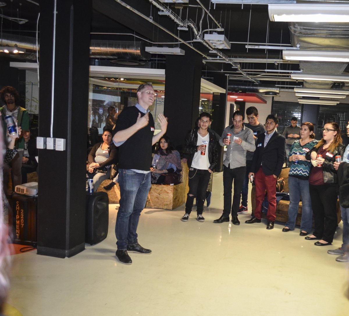 roomiapplatam's tweet photo. #Galería ¡Así se vivió el #JuevesDeRoomies en la #CDMX! Gracias a todos por acompañarnos ♡ https://t.co/bnyz5MHWLs https://t.co/lidf0WGVJY